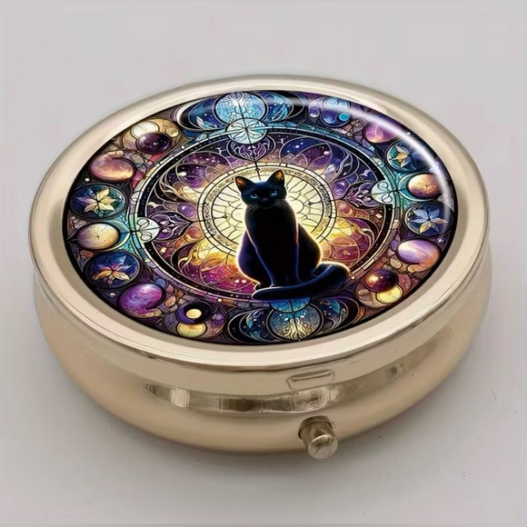 Black Cat & Moon Round Pill Organizer 3-Compartment Compact Pill Case New - Picture 2 of 8